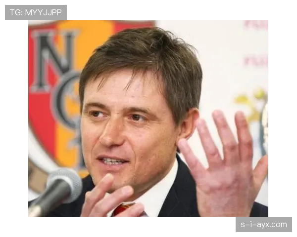 伯恩利主帅独树一帜战术奏效,率队豪取连胜表现抢眼 伯恩利主帅独树一帜战术奏效,率队豪取连胜表现抢眼