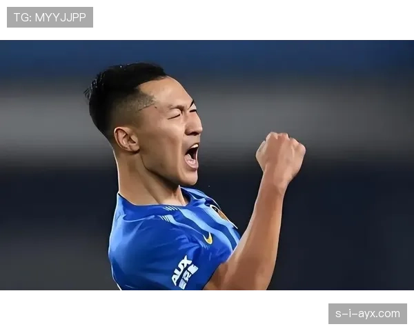 吴曦传球能力持续提升,组织调度表现稳健 吴曦传球能力持续提升,组织调度表现稳健