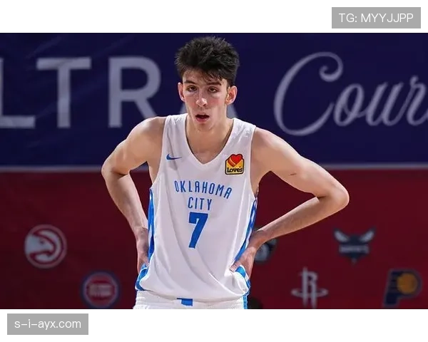 切特·霍姆格伦单打威胁提升球队内线多样性和得分效率